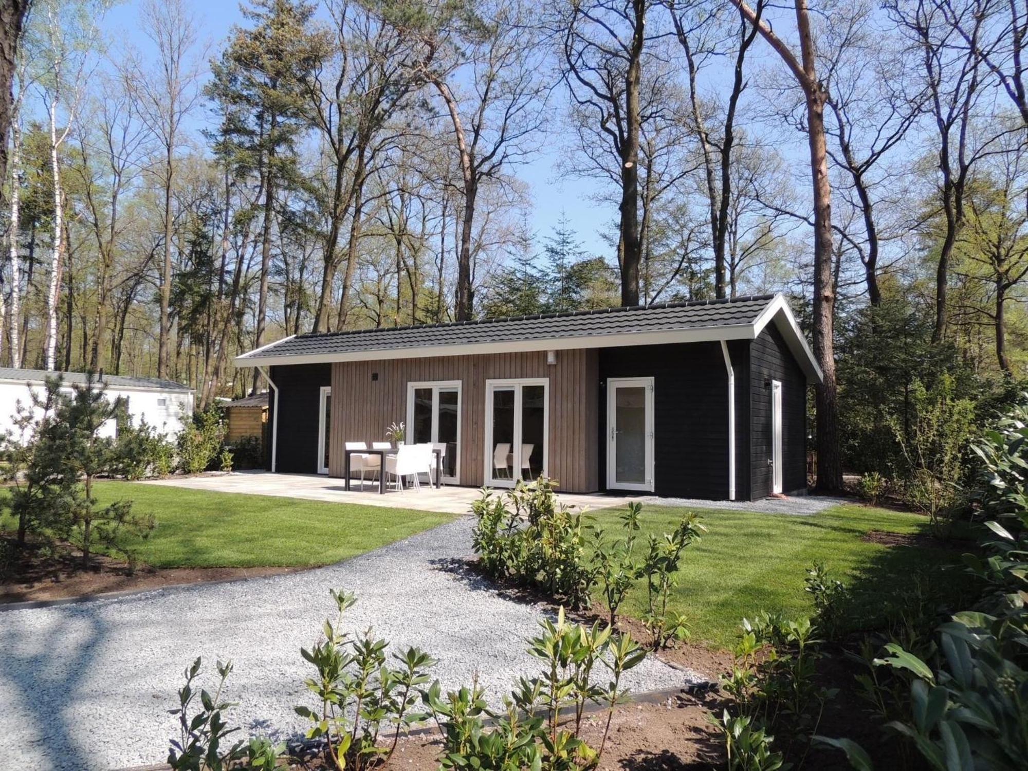 Comfortable Chalet With Combination Microwave Near The Veluwe Хундерло Экстерьер фото